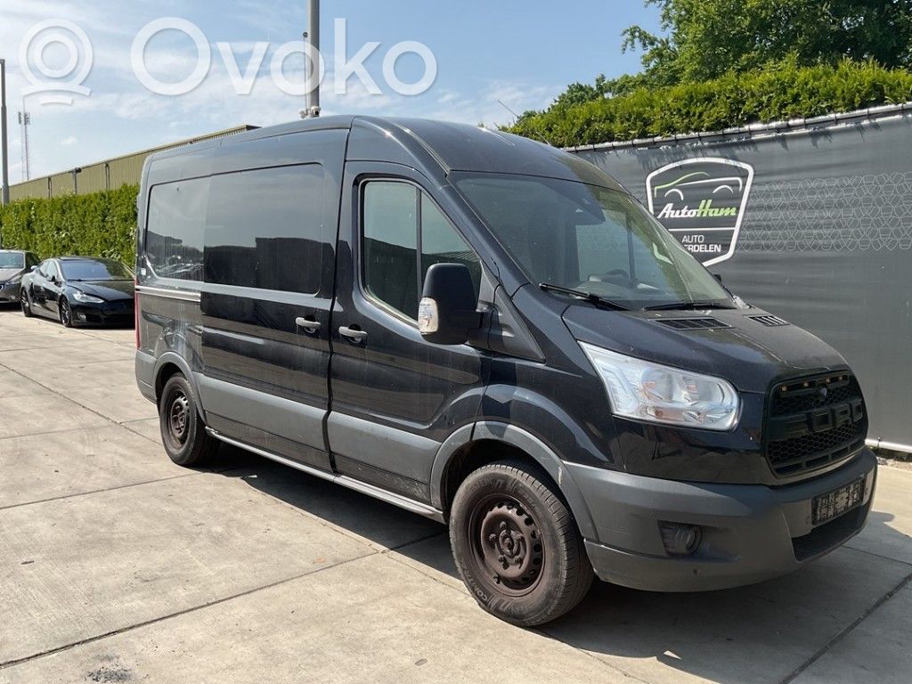 Ford Transit Sparnas 