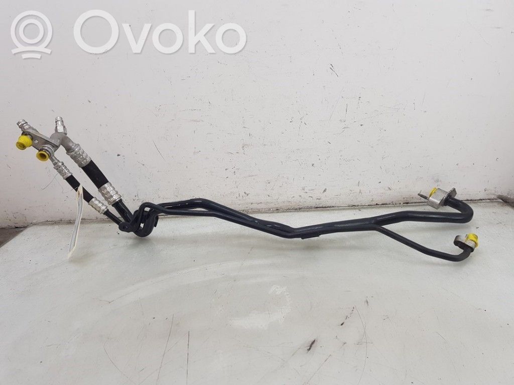 Alte piese compartiment motor   A9068306300,A9068306300