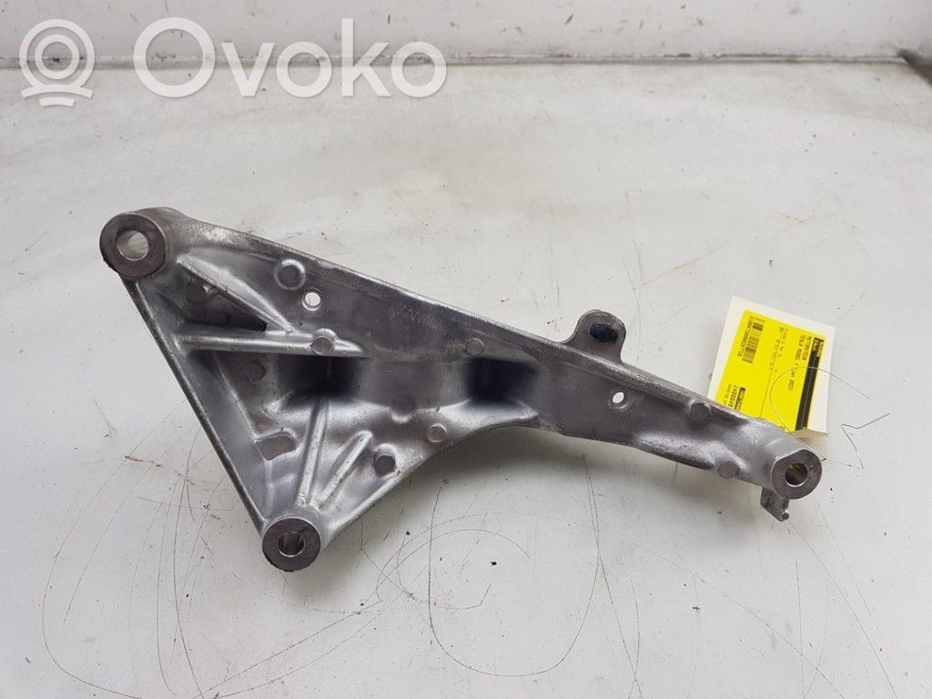 Tesla Model Y Engine mount bracket 
