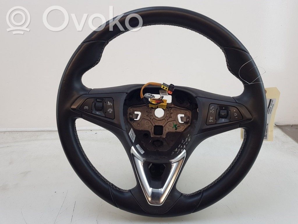 Opel Astra K Ohjauspyörä 