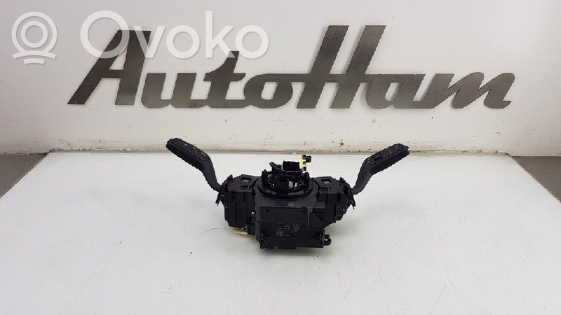 Ford Focus Steering wheel buttons/switches 