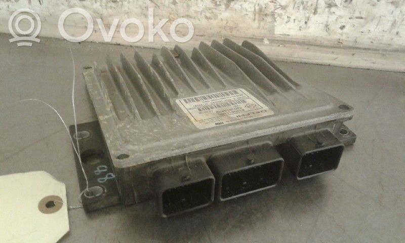 Unidad de control/módulo del motor   8200619409,8200911560,8200619409,8200909666,8200911560