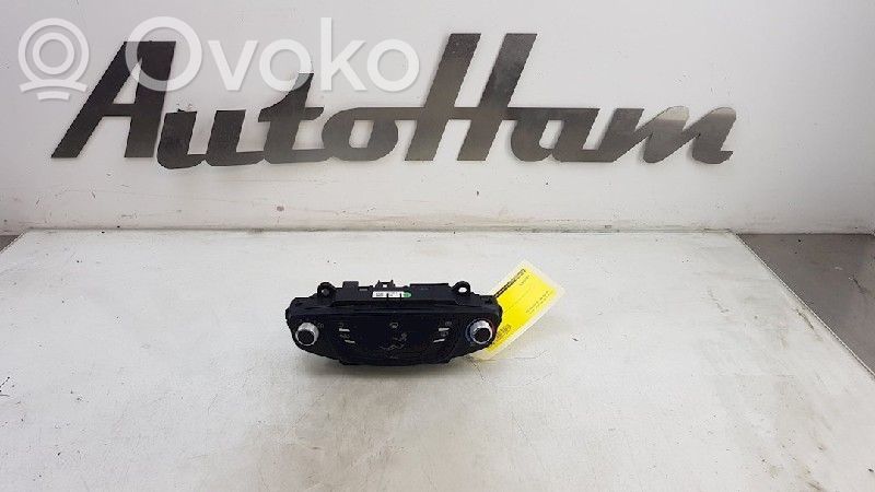 Climate control unit   AV1T19980BH,AV1T19980BL,2116813,AV1T19980BE,AV1T19980BH,AV1T19980BJ,AV1T19980BL