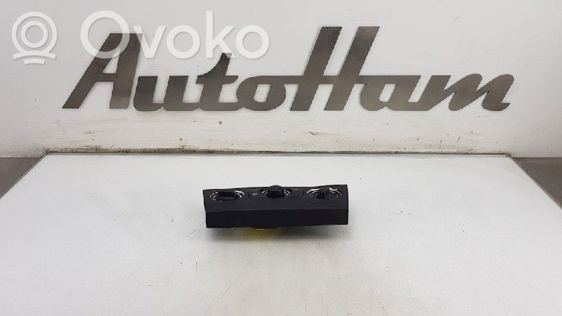BMW 3 E90 E91 Climate control unit 