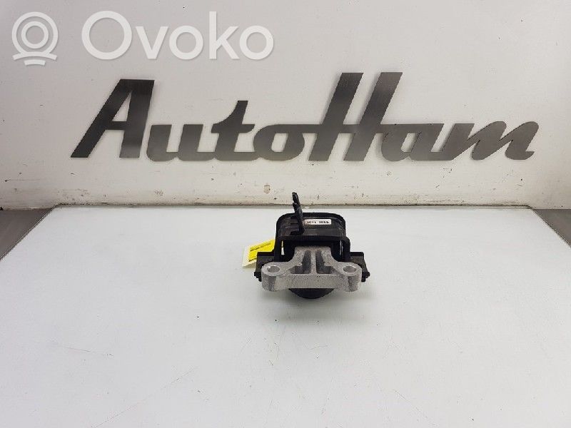 Opel Karl Engine mount bracket 