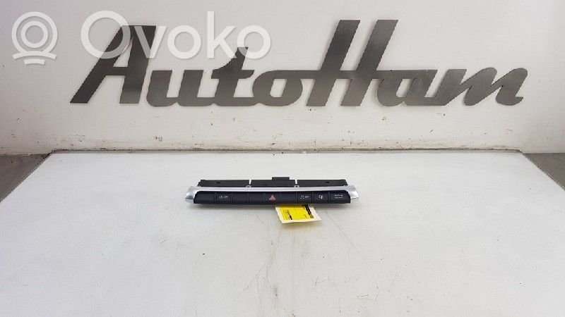 Audi A3 S3 8V Schalter Warnblinkanlage 