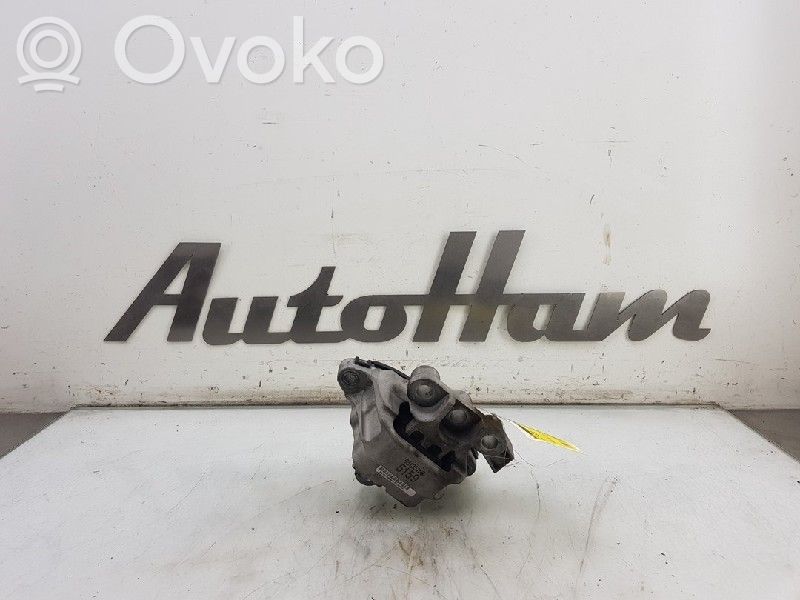 Opel Mokka Engine mount bracket 