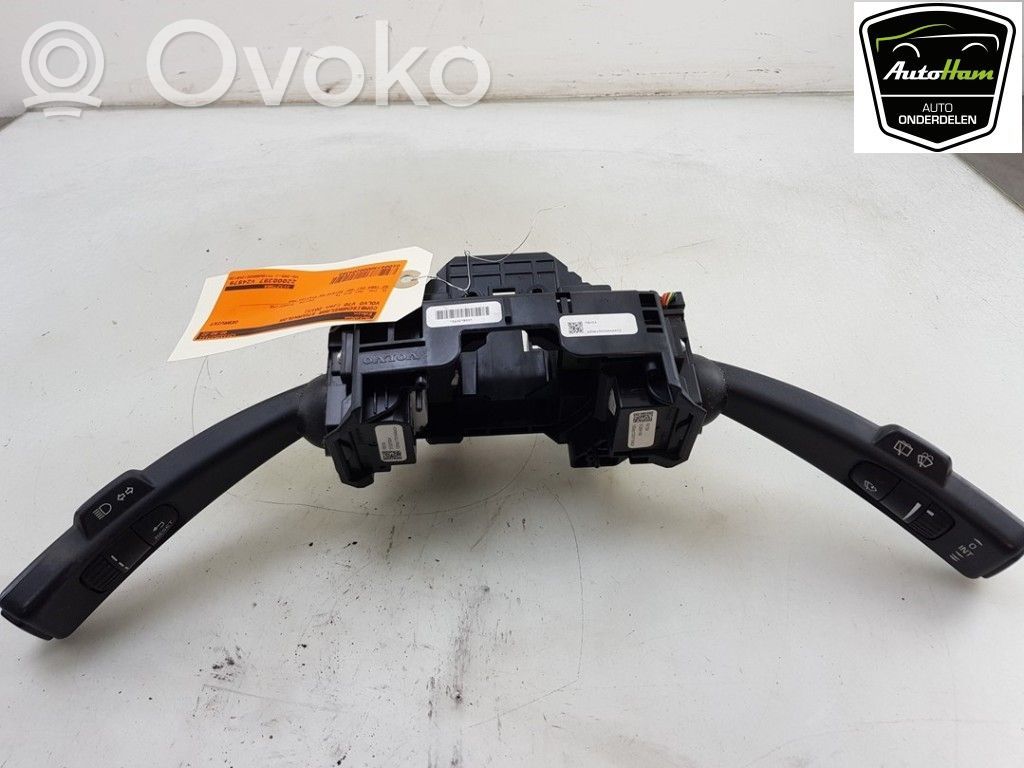 Volvo V70 Boutons / interrupteurs volant