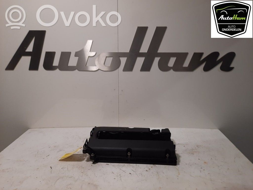 Opel Zafira B Copertura per bilanciere albero a camme 