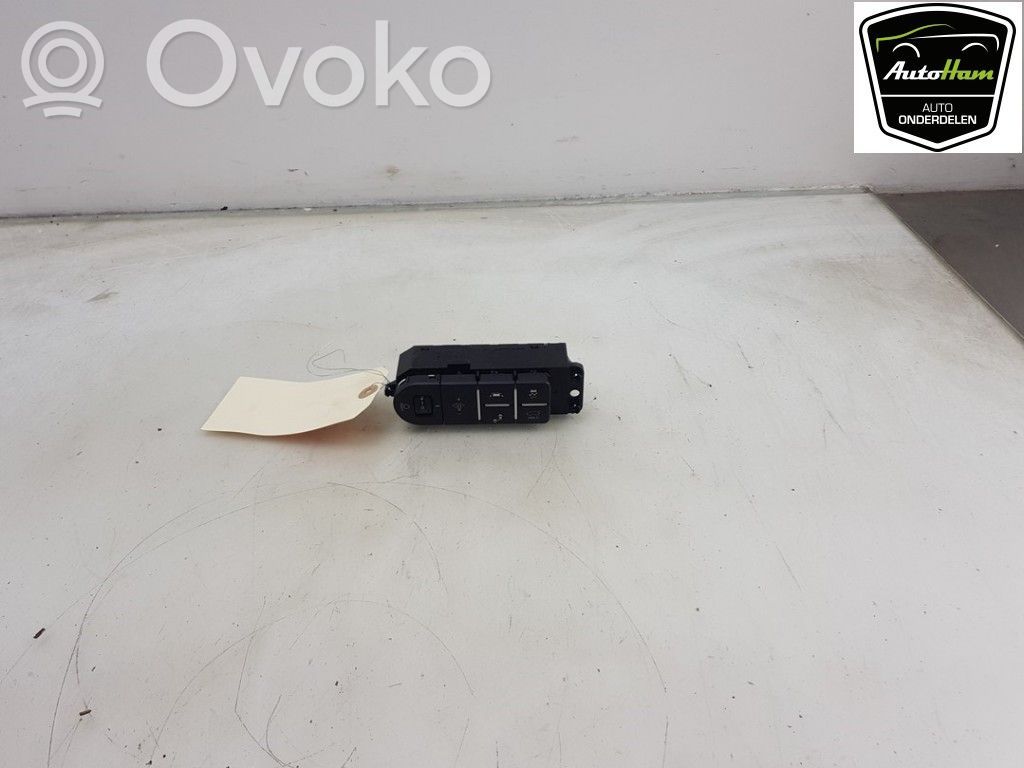 KIA Pro Cee'd III Light switch 