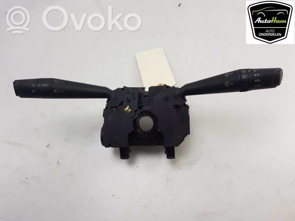 Fiat Panda III Steering wheel buttons/switches 