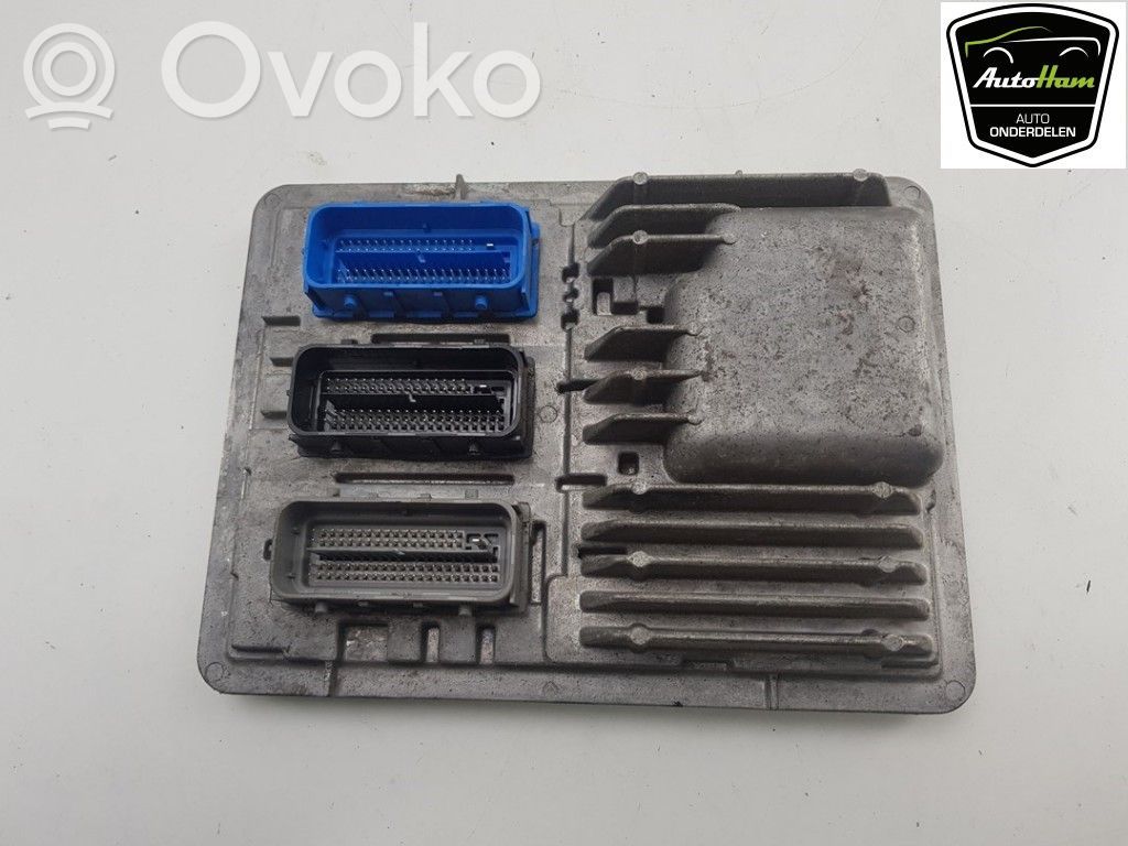 Opel Astra K Engine control unit/module 