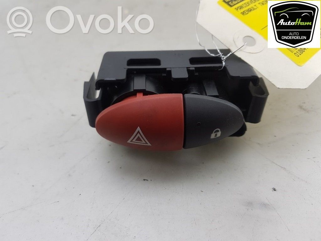 Renault Twingo II Hazard light switch 