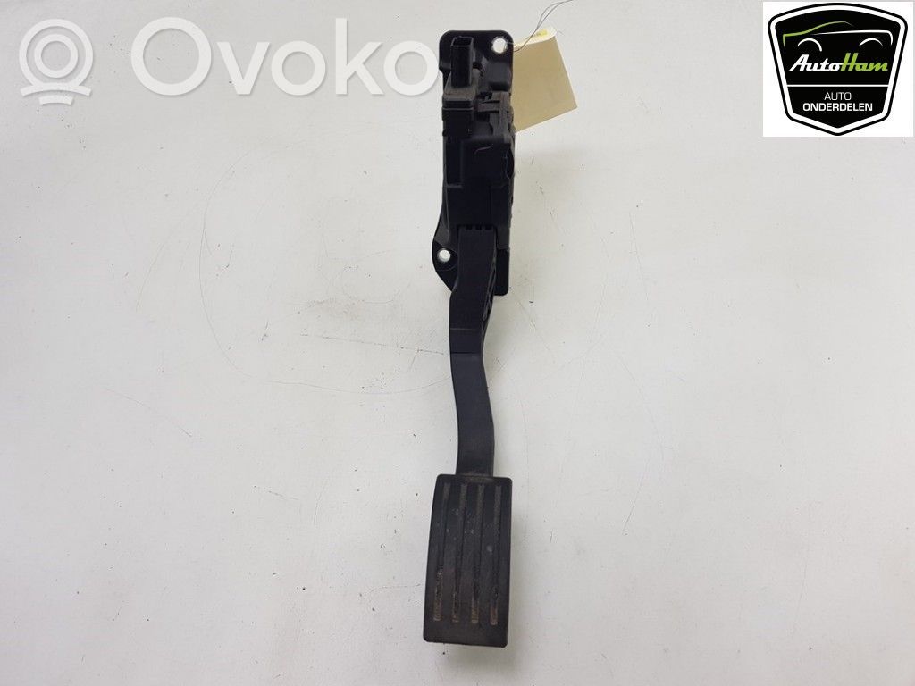 Ford C-MAX II Accelerator throttle pedal 