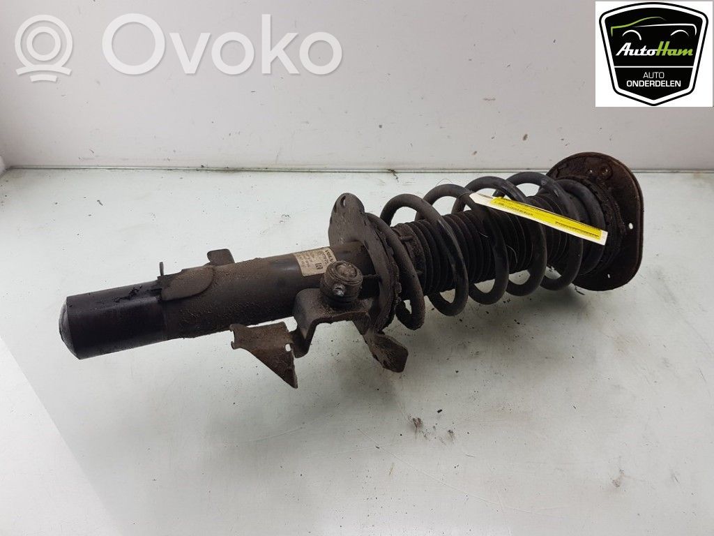 Volvo V60 Stoßdämpfer vorne 