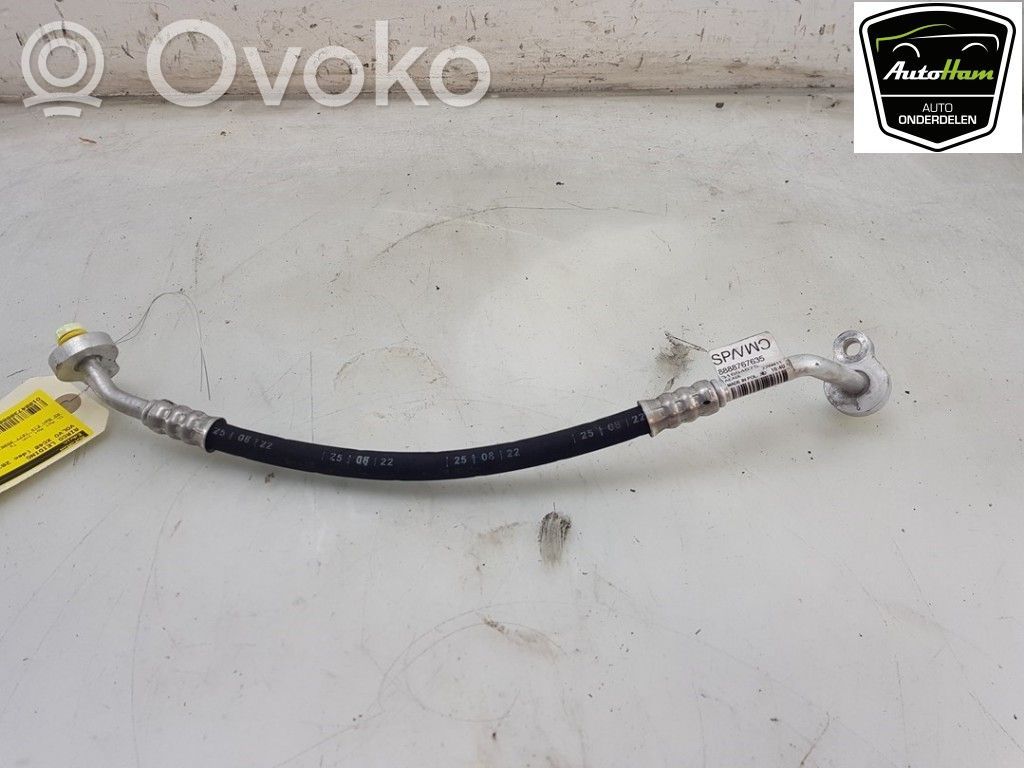 Ilmastointilaitteen putki (A/C)   31694875,31694875