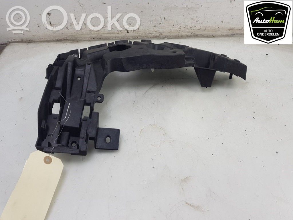 Volvo XC40 Suport montare bară spate 