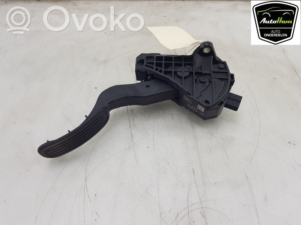 Toyota Yaris XP210 Pedale dell’acceleratore