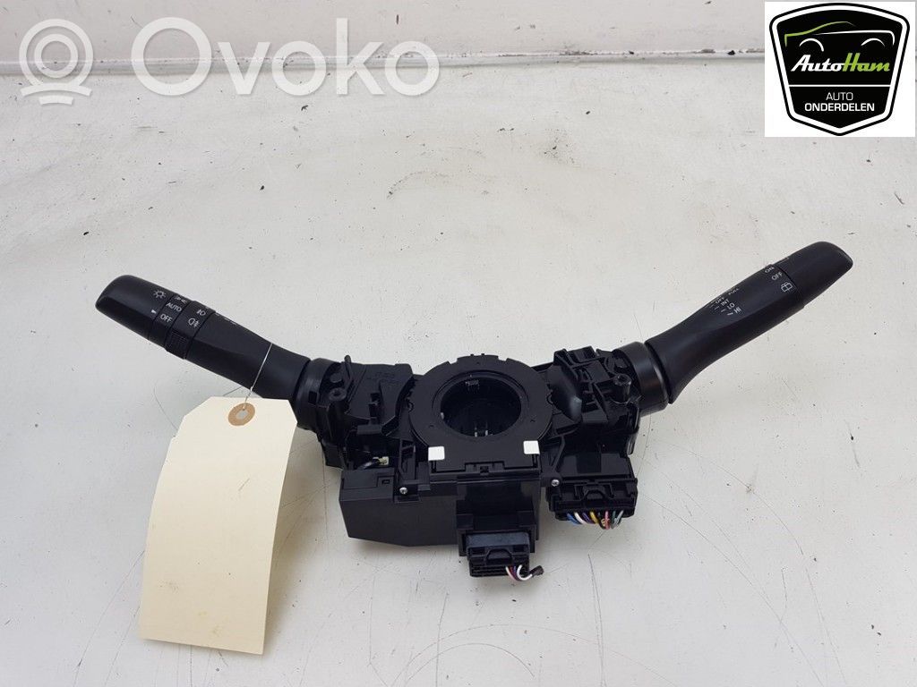 Suzuki Ignis Steering wheel buttons/switches 