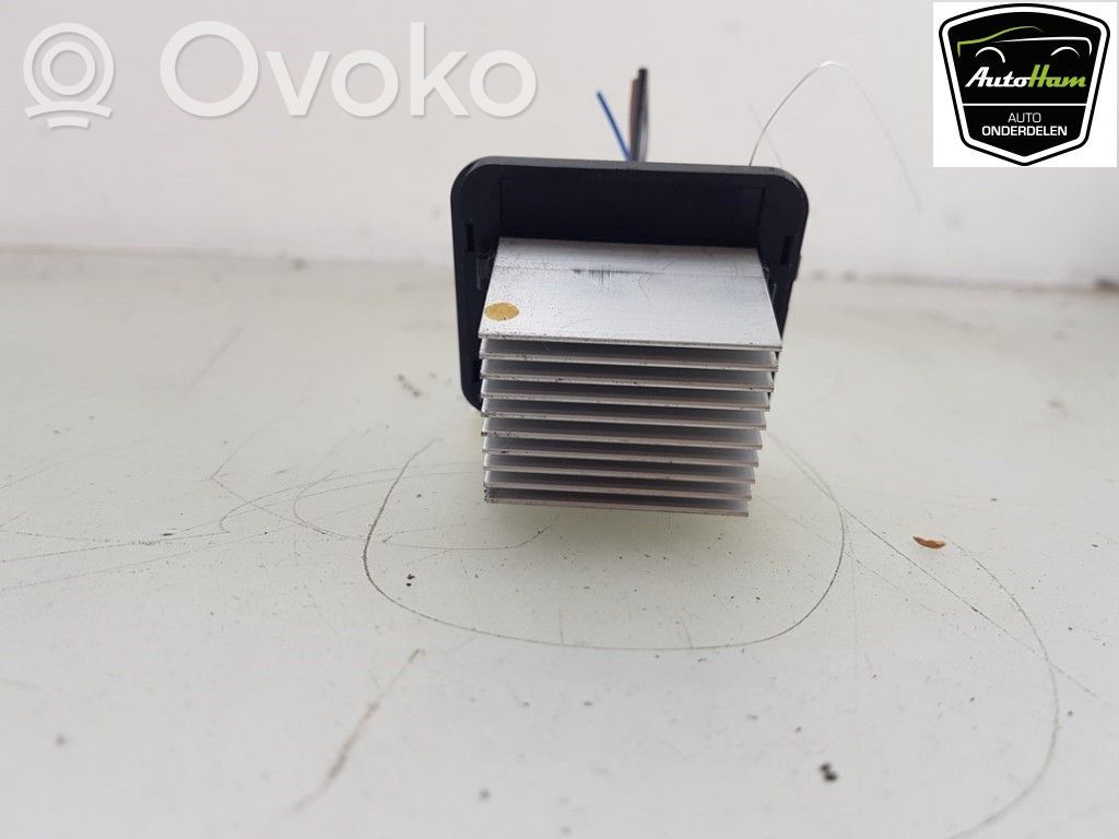 Suzuki Ignis Rezystor / Opornik dmuchawy nawiewu 