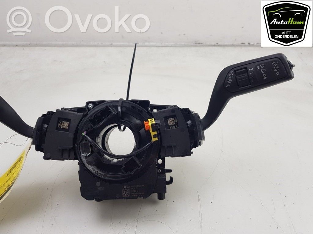 Ford Fiesta Boutons / interrupteurs volant 