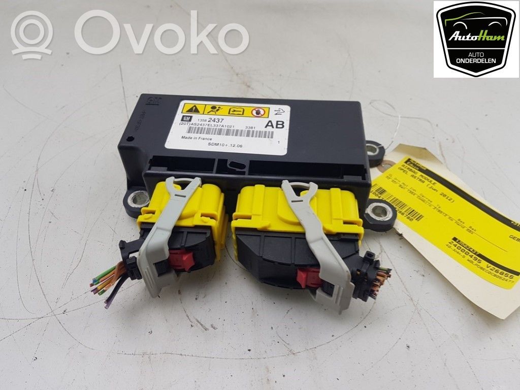 Opel Astra J Module de contrôle airbag 