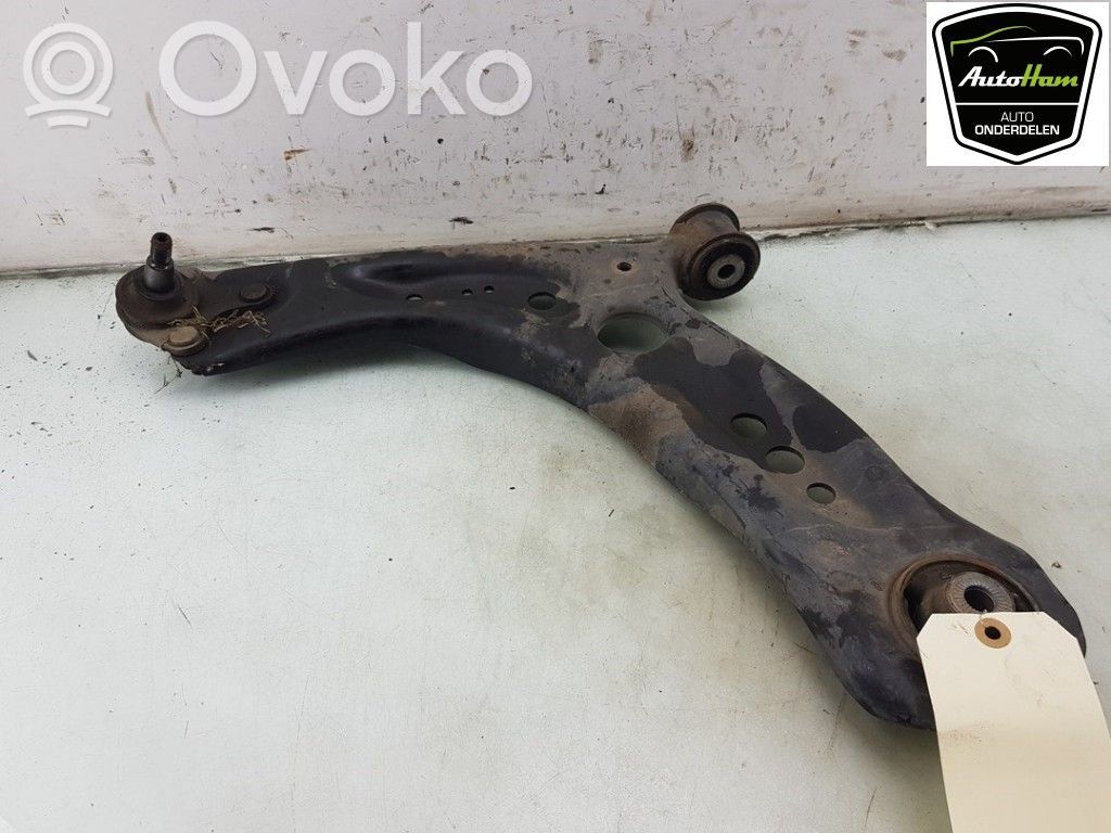 Seat Leon (5F) Svira 