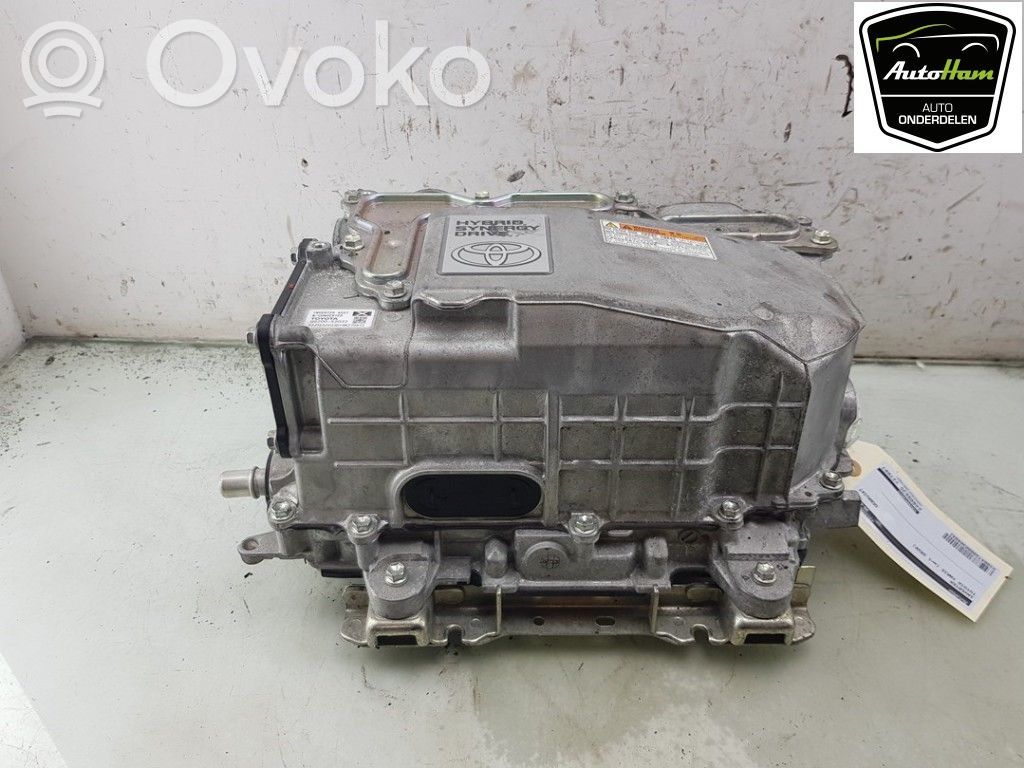 Toyota Yaris Falownik / Przetwornica napięcia 