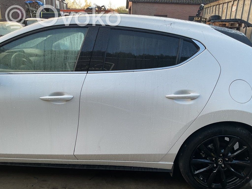 Mazda 3 Galinės durys 