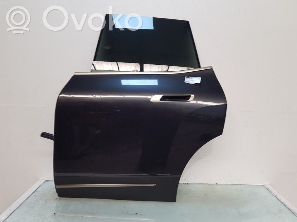 BMW iX Aizmugurējās durvis 
