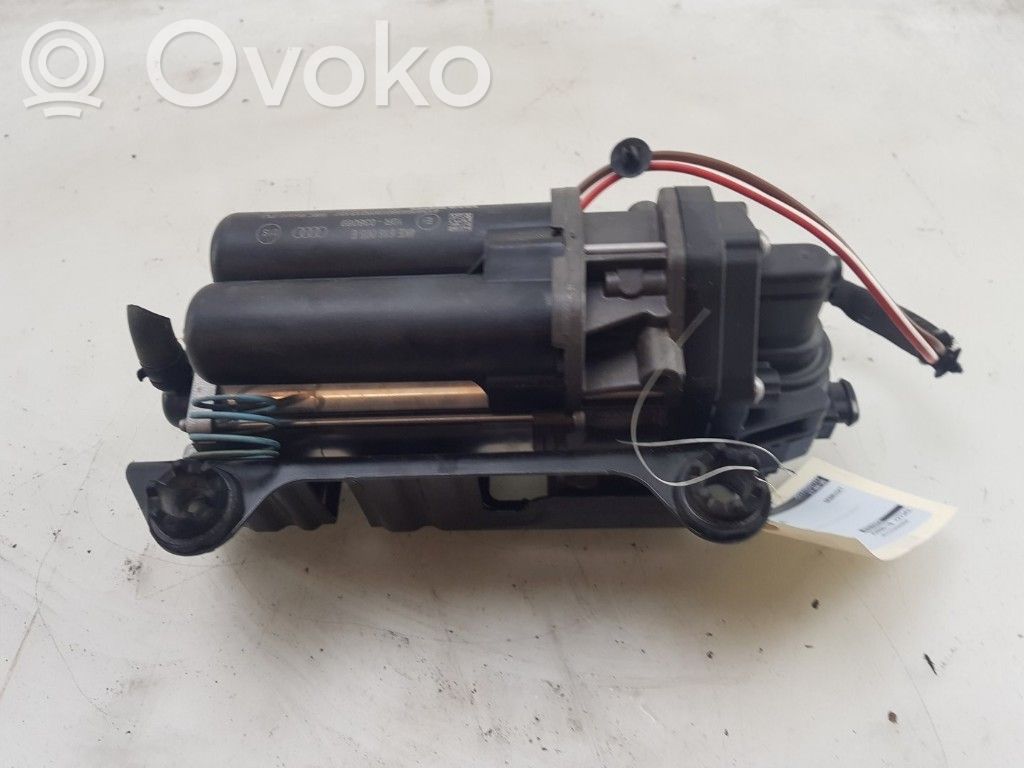 Audi e-tron Hydraulikpumpe Fahrwerk 