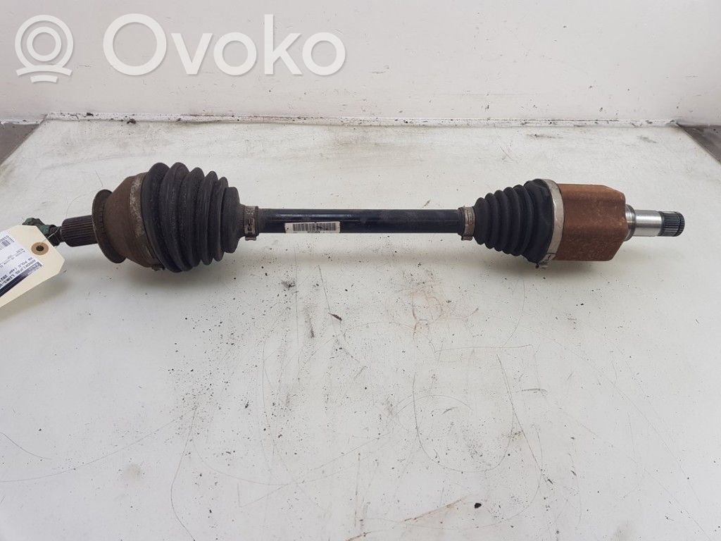 Volkswagen Polo VI Передняя полуось 