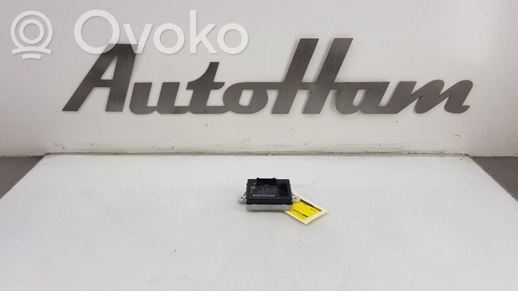 Volvo V40 Door central lock control unit/module 