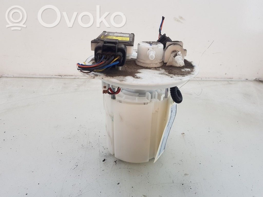 KIA Xceed Pompa carburante immersa
