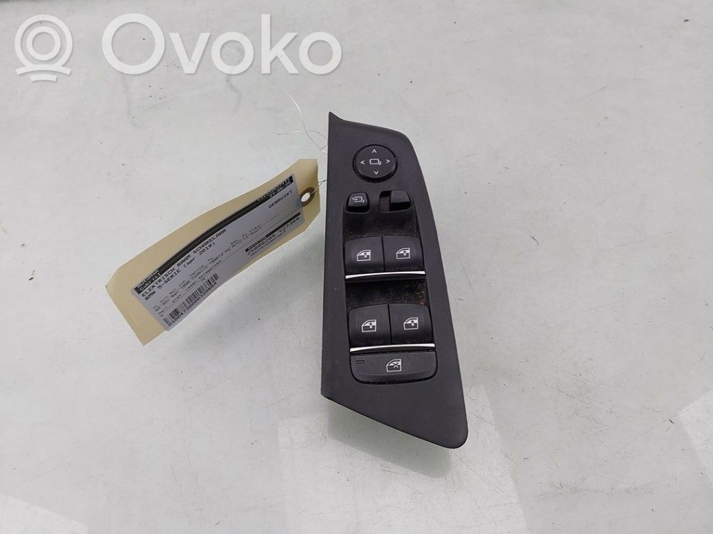 BMW 5 G30 G31 G38 Electric window control switch 