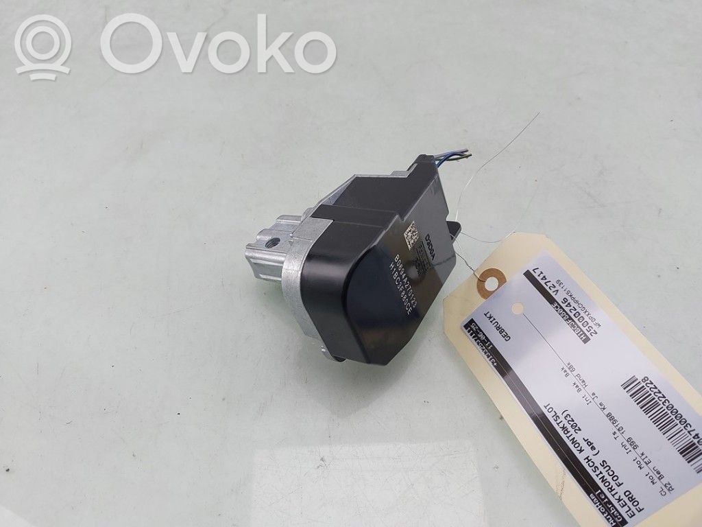 Ford Focus Steering wheel lock 