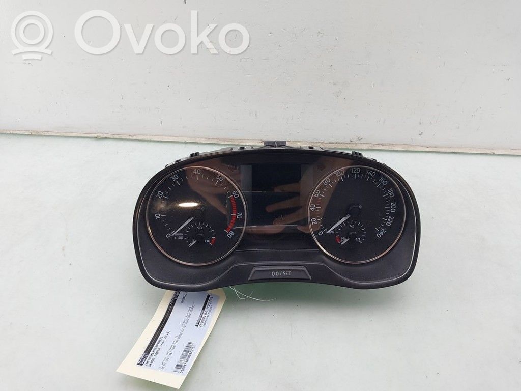 Skoda Fabia Mk3 (NJ) Velocímetro (tablero de instrumentos)