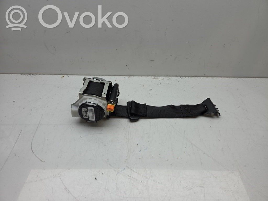Audi A1 Cinturón trasero 