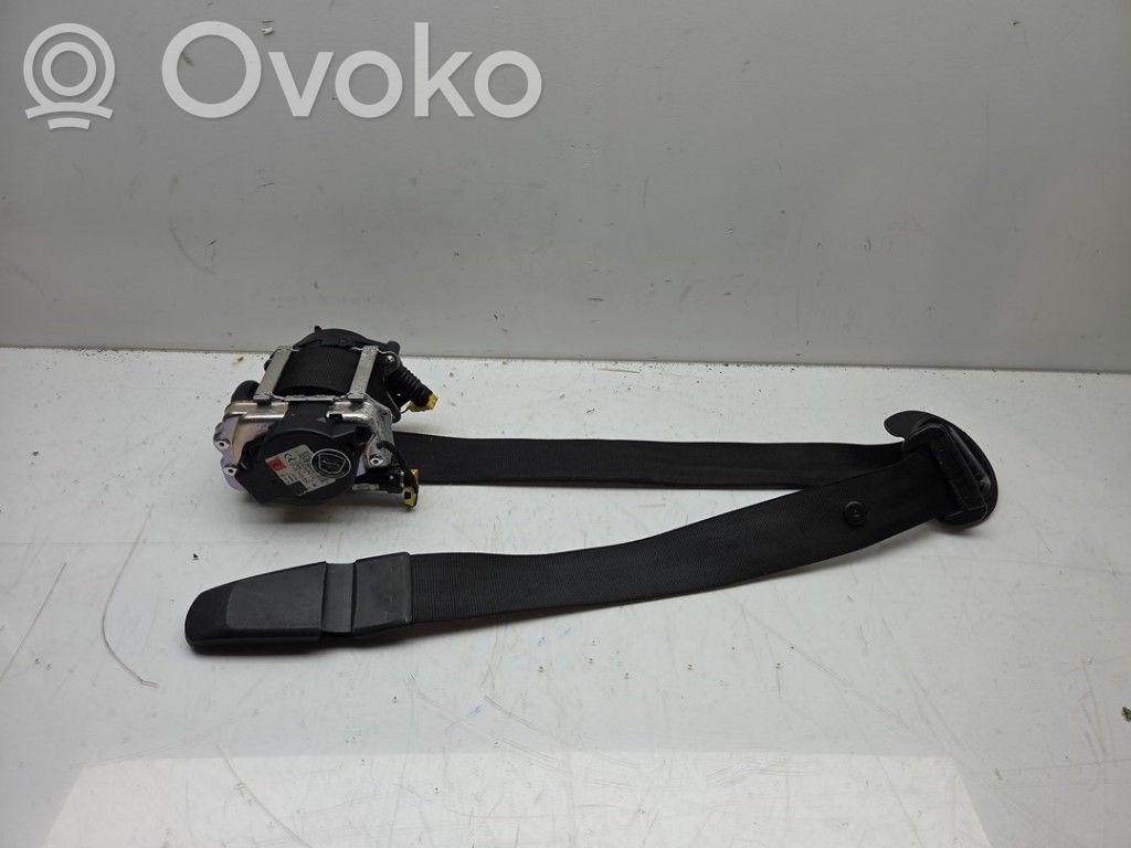 Audi A4 S4 B9 Cinturón delantero 