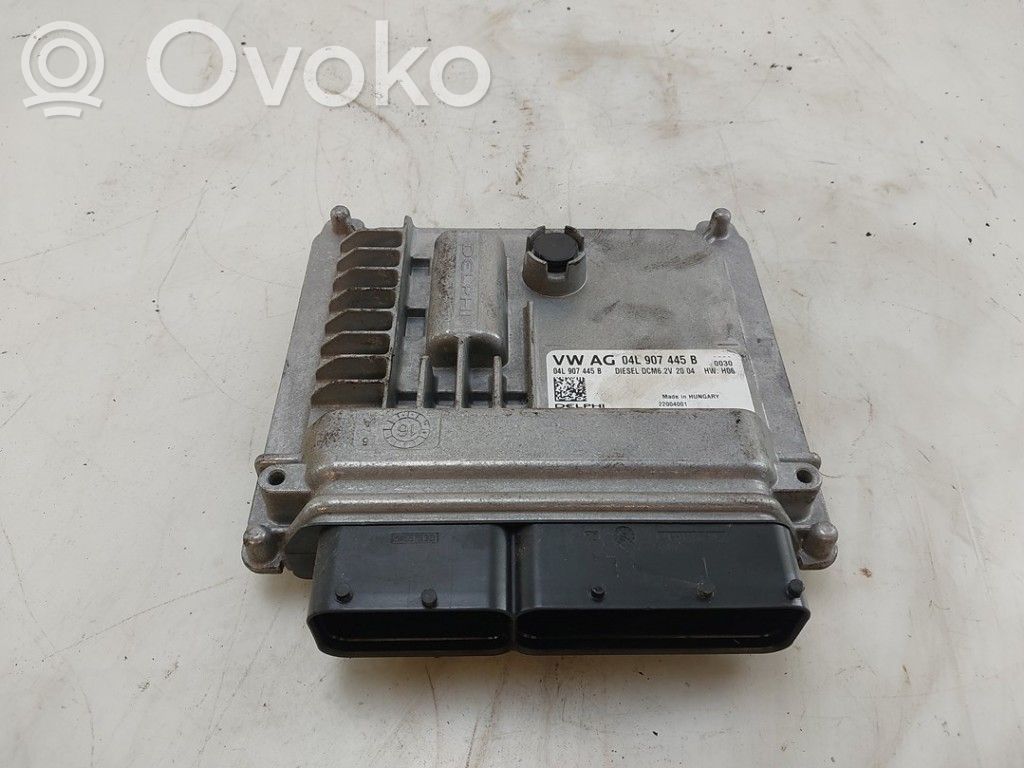 Volkswagen Golf VII Engine control unit/module 