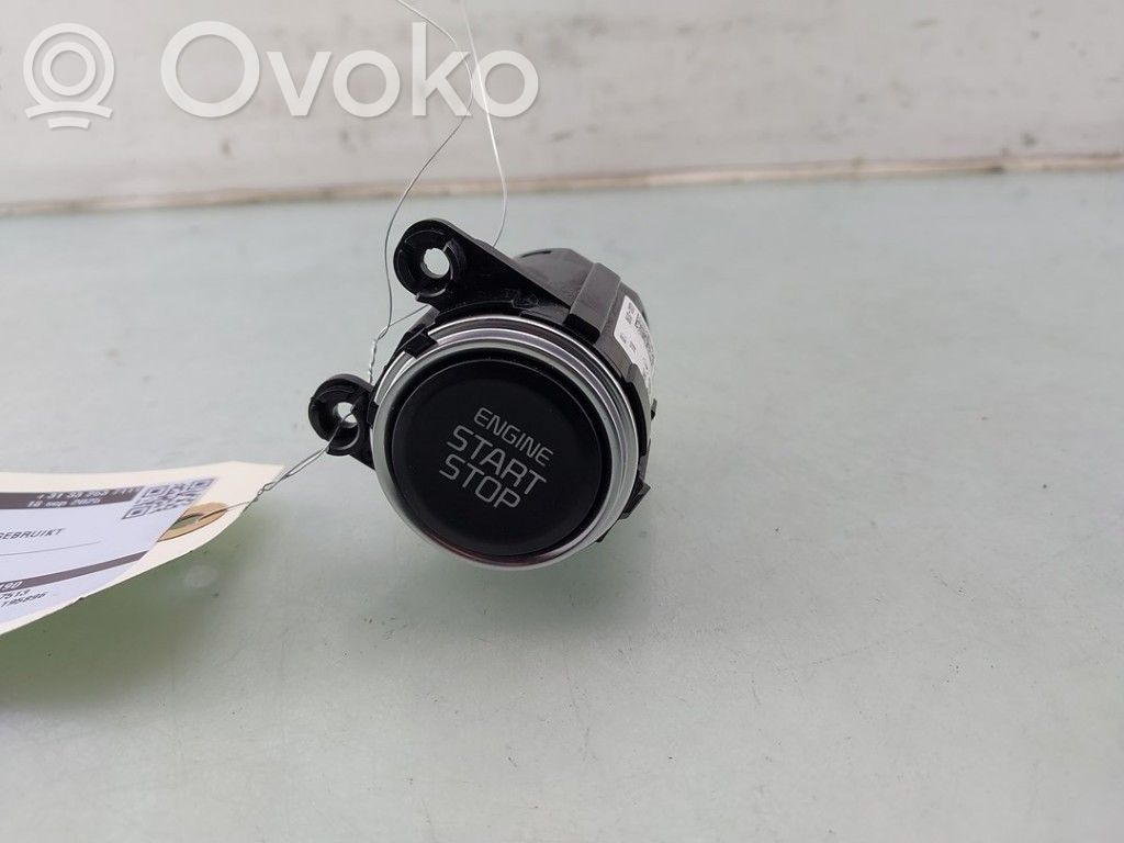 KIA Ceed Engine start stop button switch 