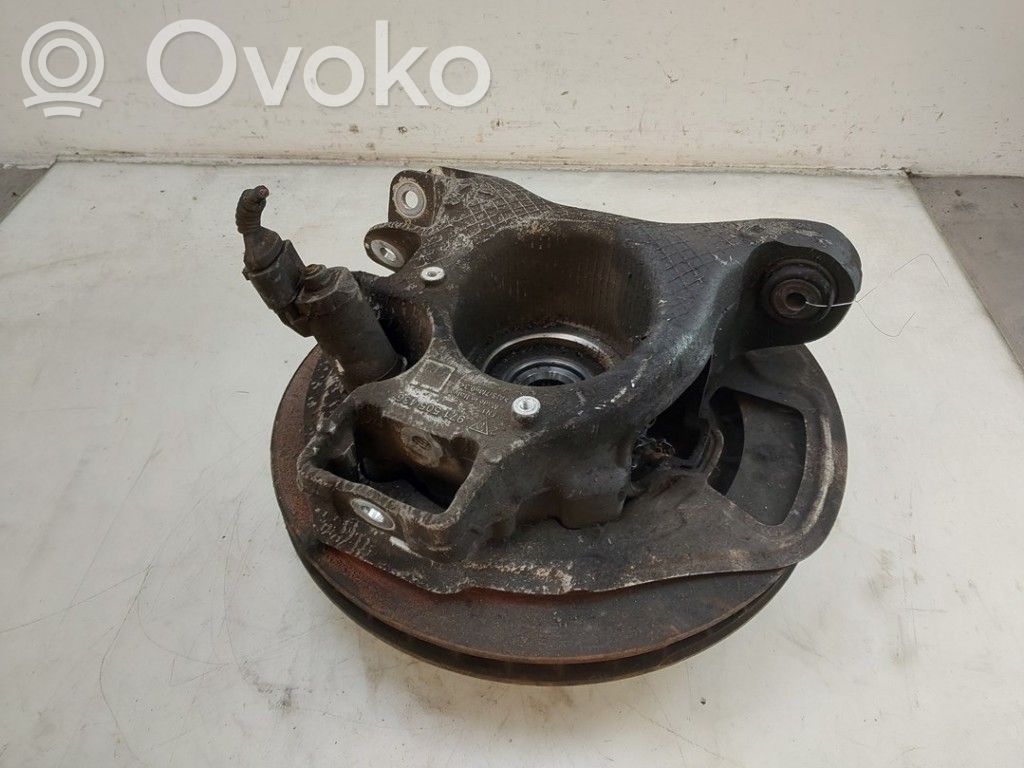 Porsche Taycan 9J1 Fuso a snodo con mozzo ruota posteriore 