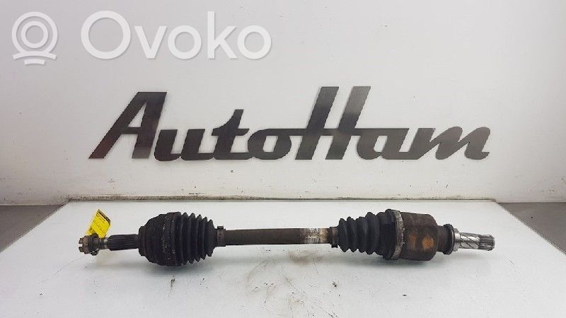 Renault Clio III Front driveshaft 