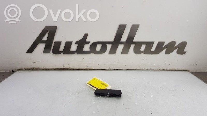 Opel Adam Aerial antenna amplifier 