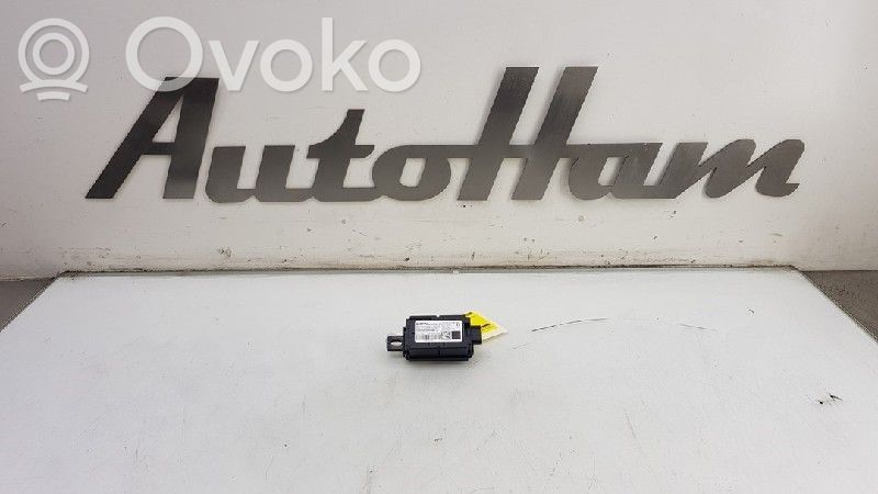 BMW 2 F44 Amplificator antenă aeriană 