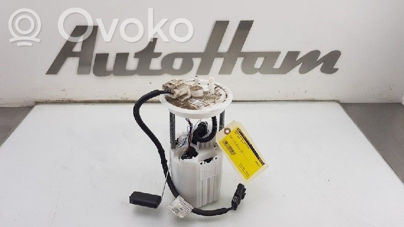 Opel Karl Bomba interna de combustible 