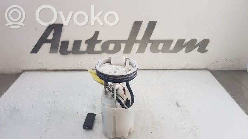 Volkswagen Up Pompa paliwa w zbiorniku 