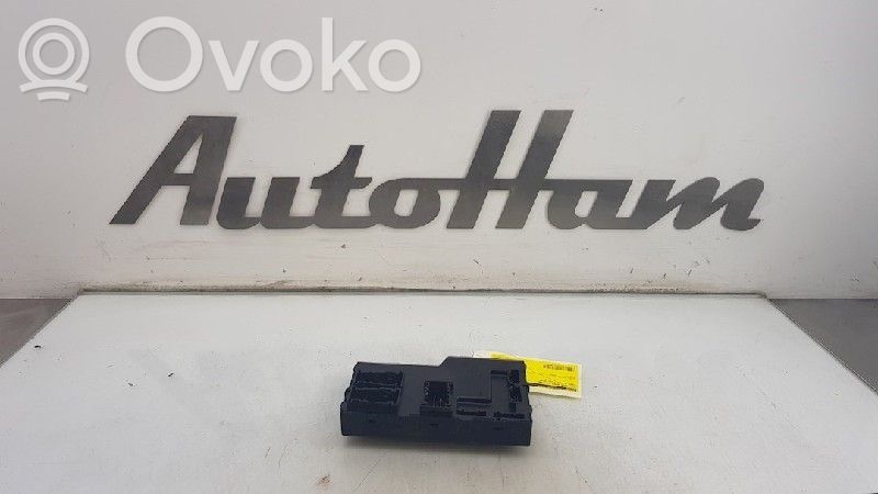 Ford B-MAX Door central lock control unit/module 