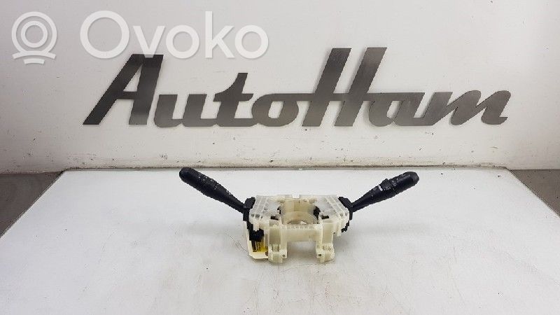 Mitsubishi Colt Interruptores/botones de la columna de dirección 