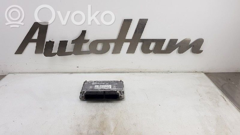 Volkswagen Golf V Sterownik / Moduł ECU 